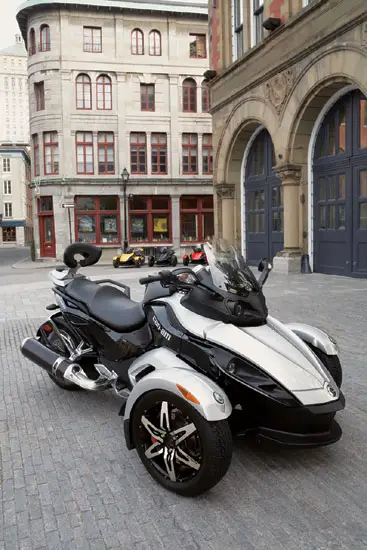 2009 Can-Am Spyder Roadster SE5 