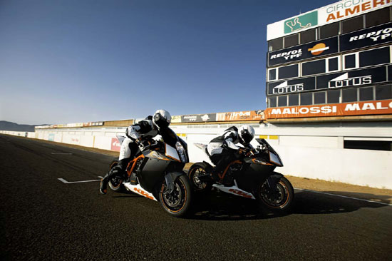 2009 KTM 1190 RC8R 