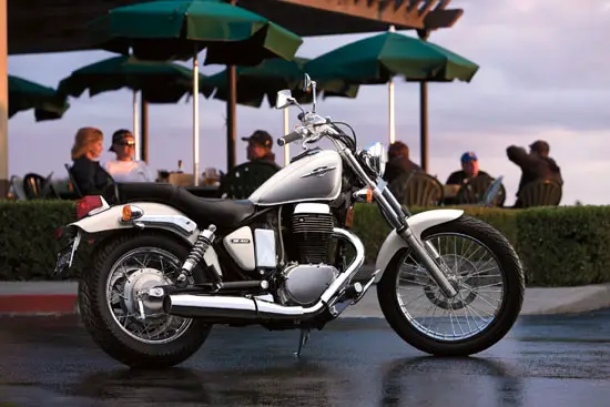 2009 Suzuki Boulevard S40 