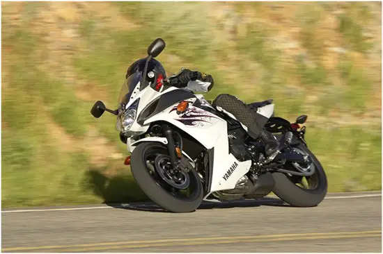 2009 Yamaha FZ6R 