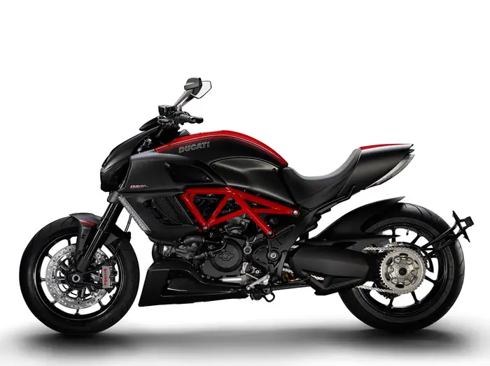 2013 Ducati Diavel Carbon 