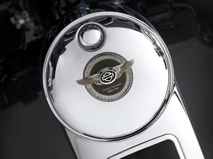 2013 Harley-Davidson FLHTCUSE8 CVO Ultra Classic Electra Glide 110th Anniversary 