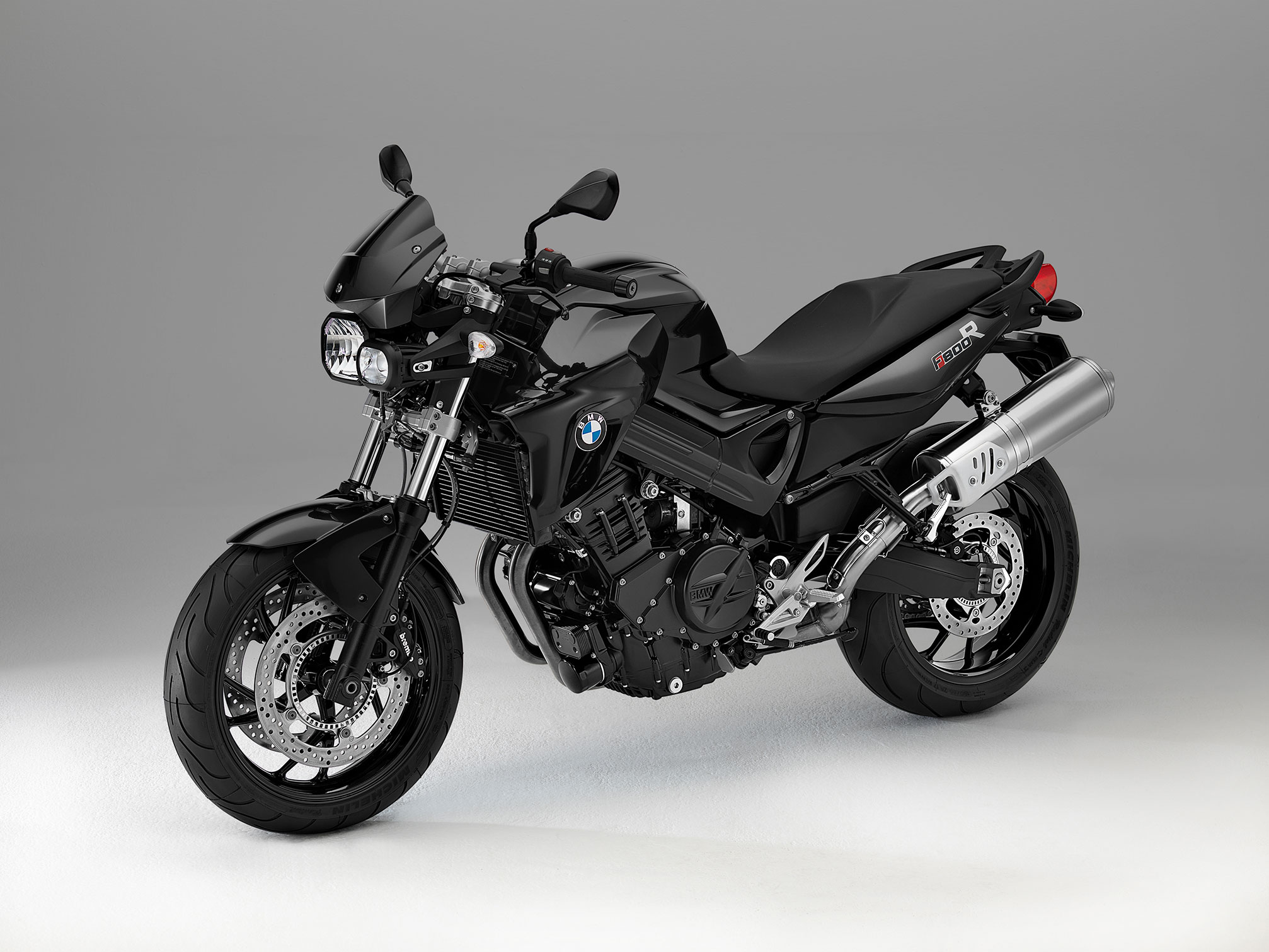 (MOTO A2) BMW F800R 2014 vs BMW F800R 2015 u otras ...