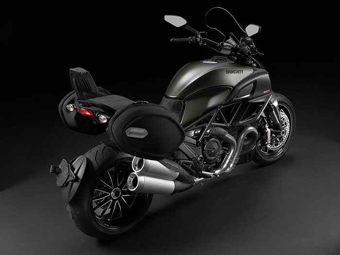 2014 Ducati Diavel Strada 