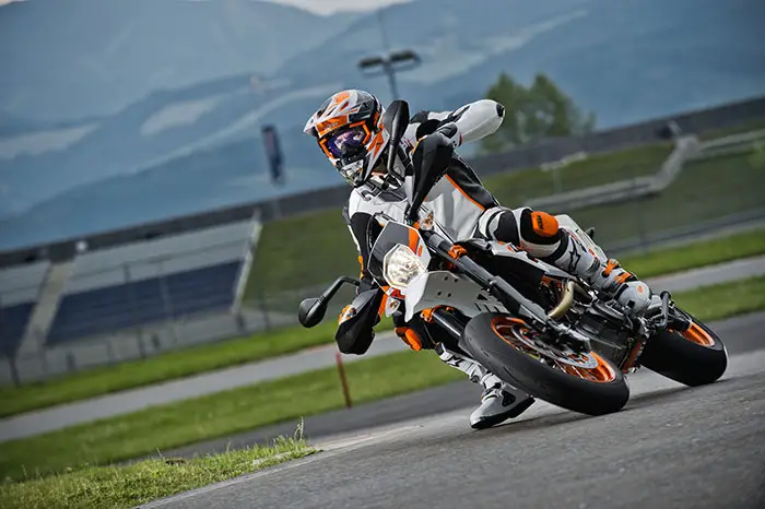 2014 KTM 690 SMC R 