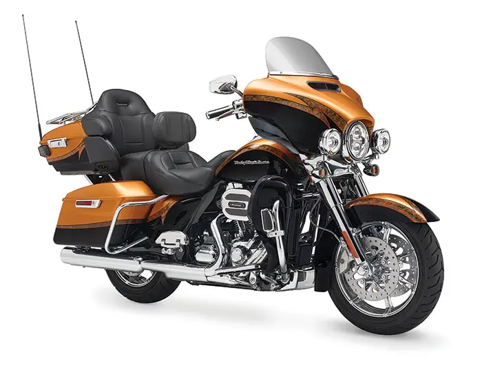 2015 Harley-Davidson FLHTKSE CVO Limited 