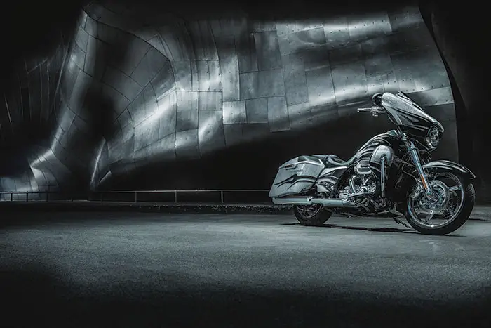 2015 Harley-Davidson FLHXSE CVO Street Glide 