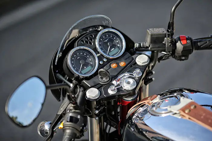 2015 Moto Guzzi V7 II Racer 