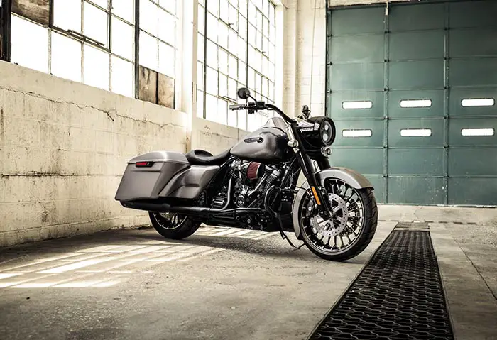 2017 Harley-Davidson Road King