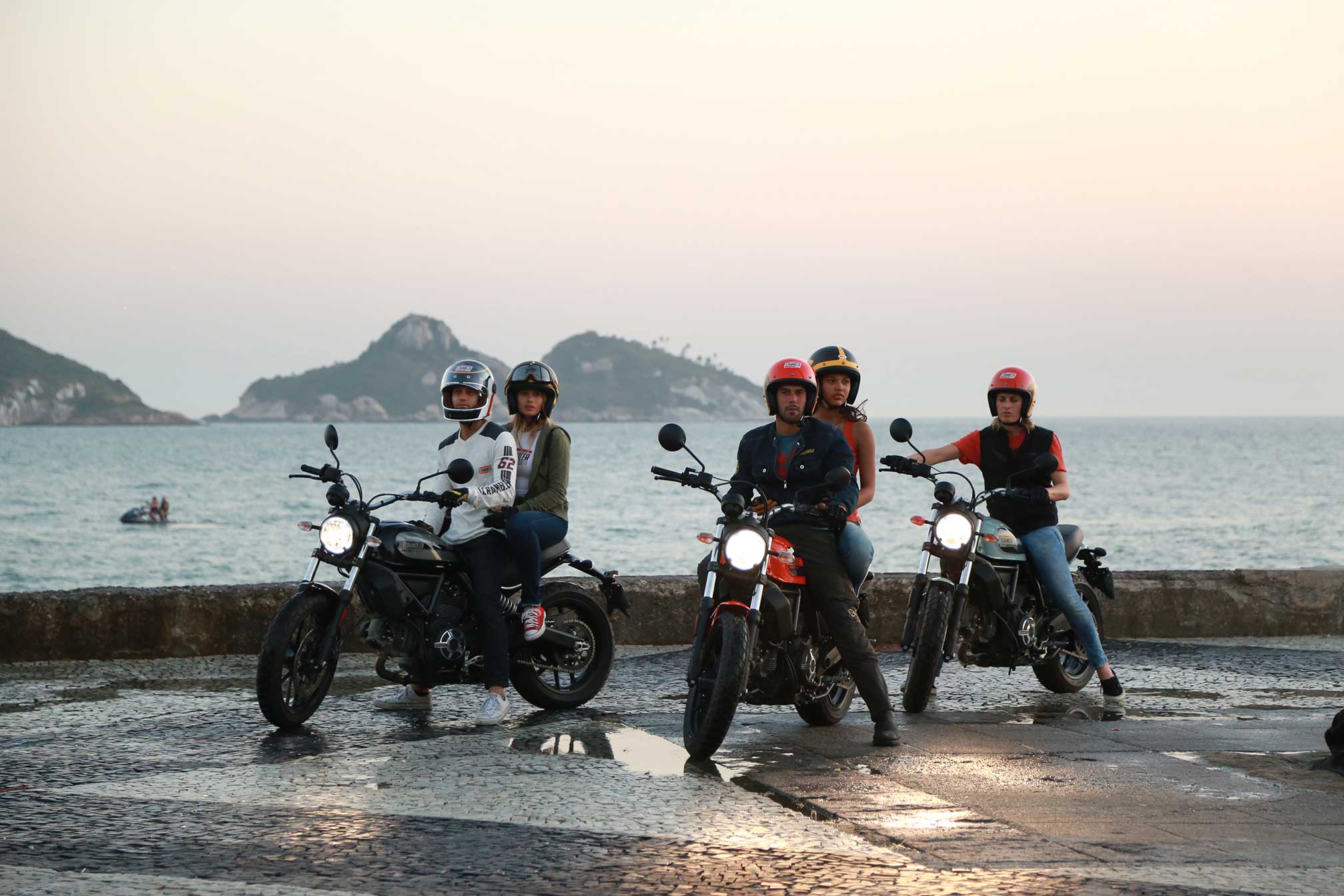 2017 ducati scrambler sixty2