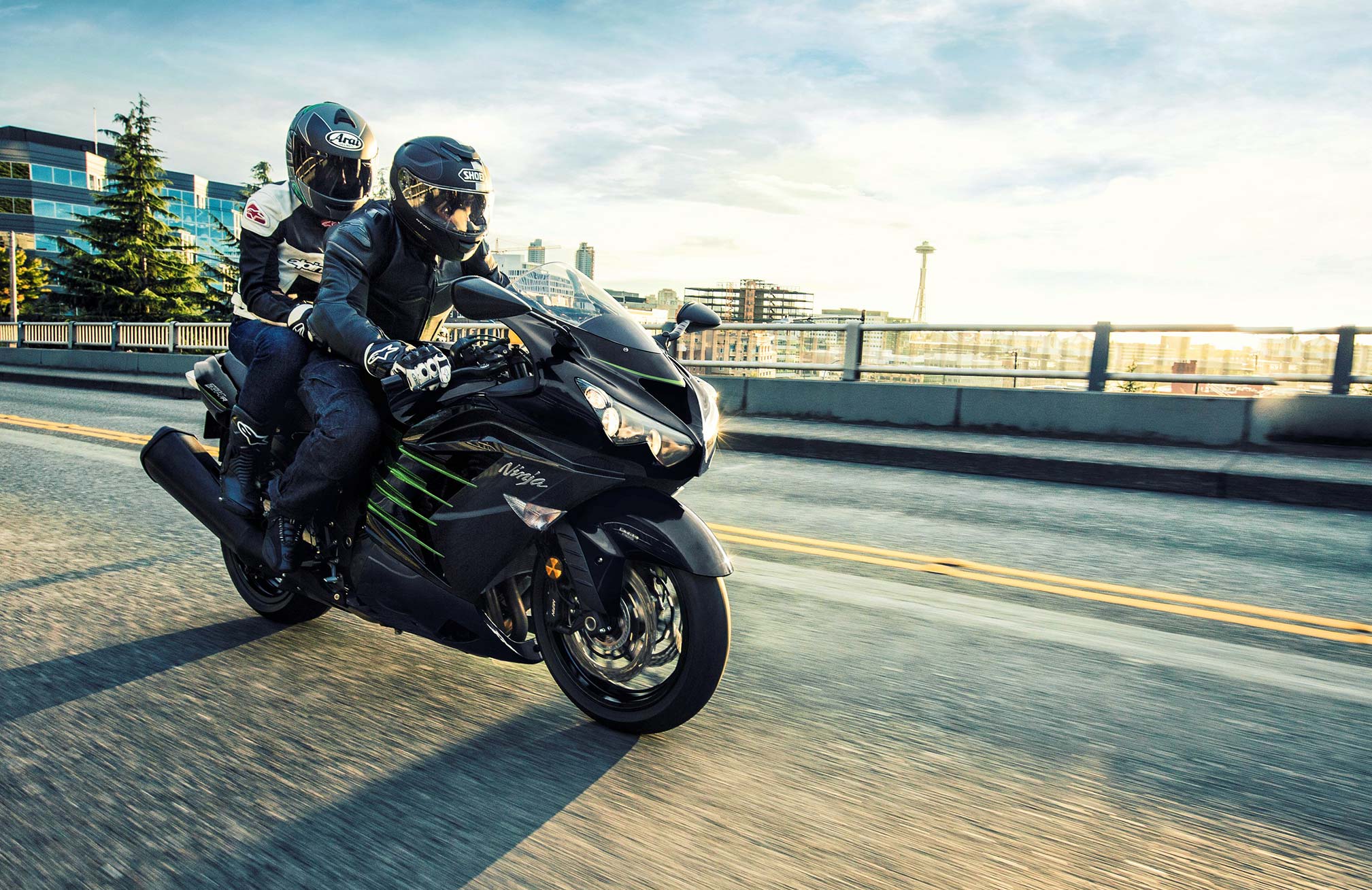 Kawasaki Ninja Zx R Abs Review Kawasaki Ninja Zx R Abs Review