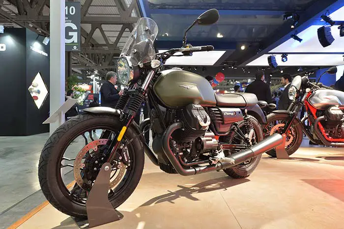 Moto Guzzi v7 II Stone