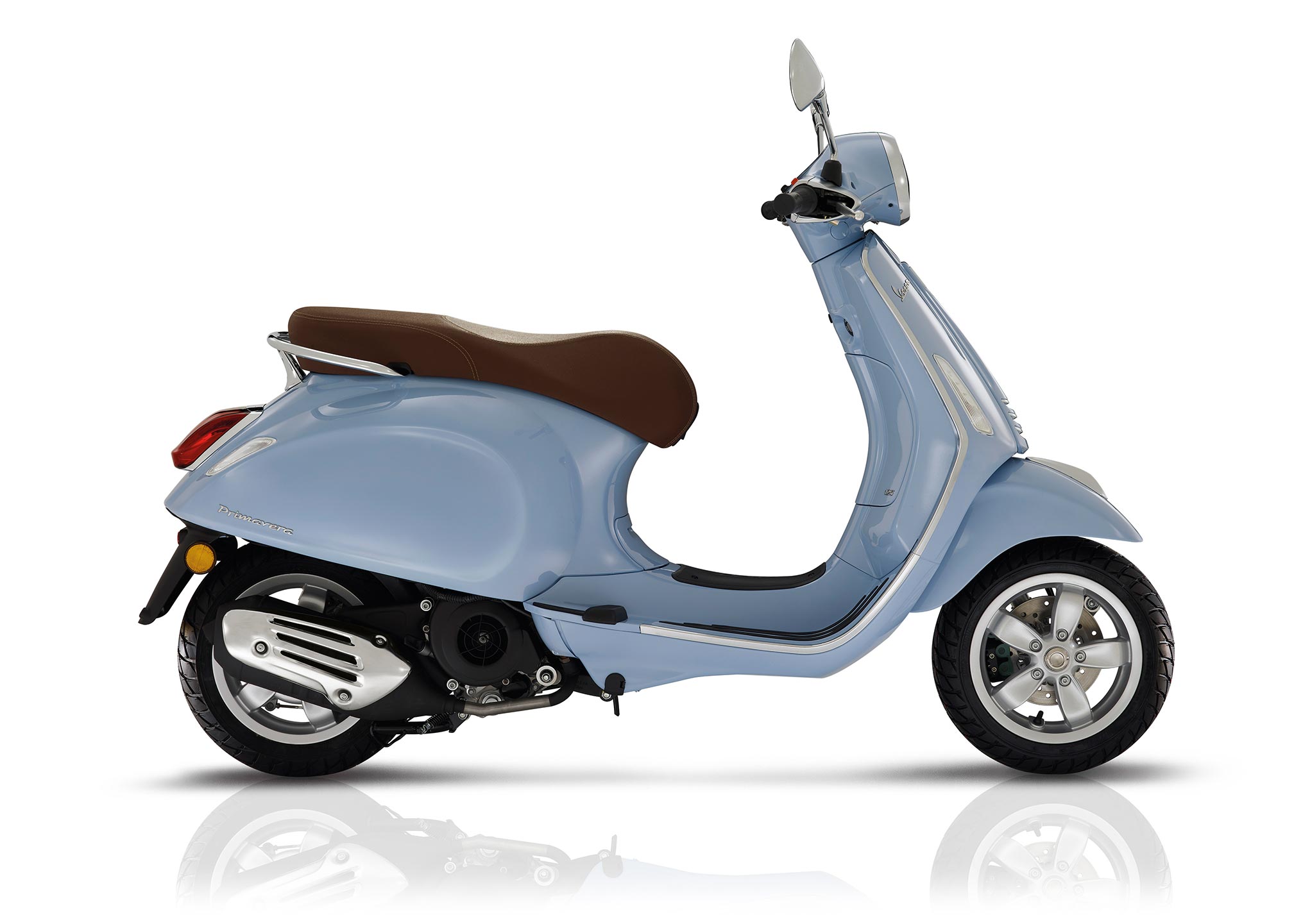 2017 Vespa Primavera 125 IGET ABS Review