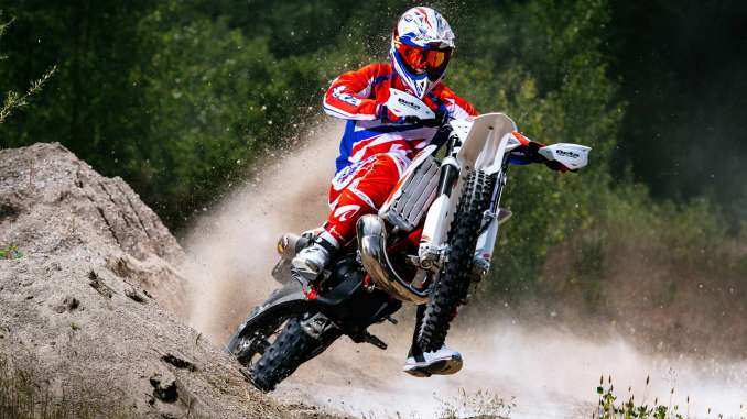 2018-Beta-300RR-2-Stroke1 2018 Beta 300RR 2-Stroke