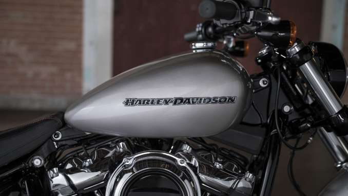 2018-Harley-Davidson-Breakout1 2018 Harley-Davidson Breakout