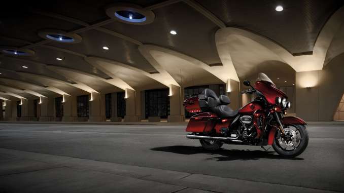 2018-Harley-Davidson-CVO-Limited-115th-Anniversary1 2018 Harley-Davidson CVO Limited 115th Anniversary