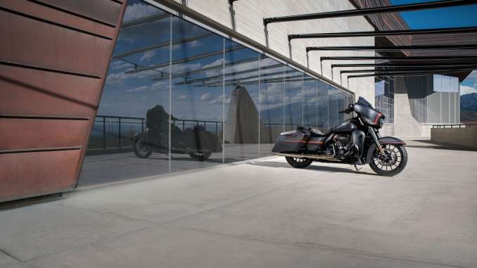 2018-Harley-Davidson-CVO-Street-Glide1 2018 Harley-Davidson CVO Street Glide
