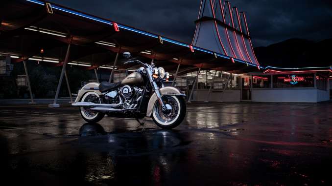 2018-Harley-Davidson-Deluxe1 2018 Harley-Davidson Deluxe
