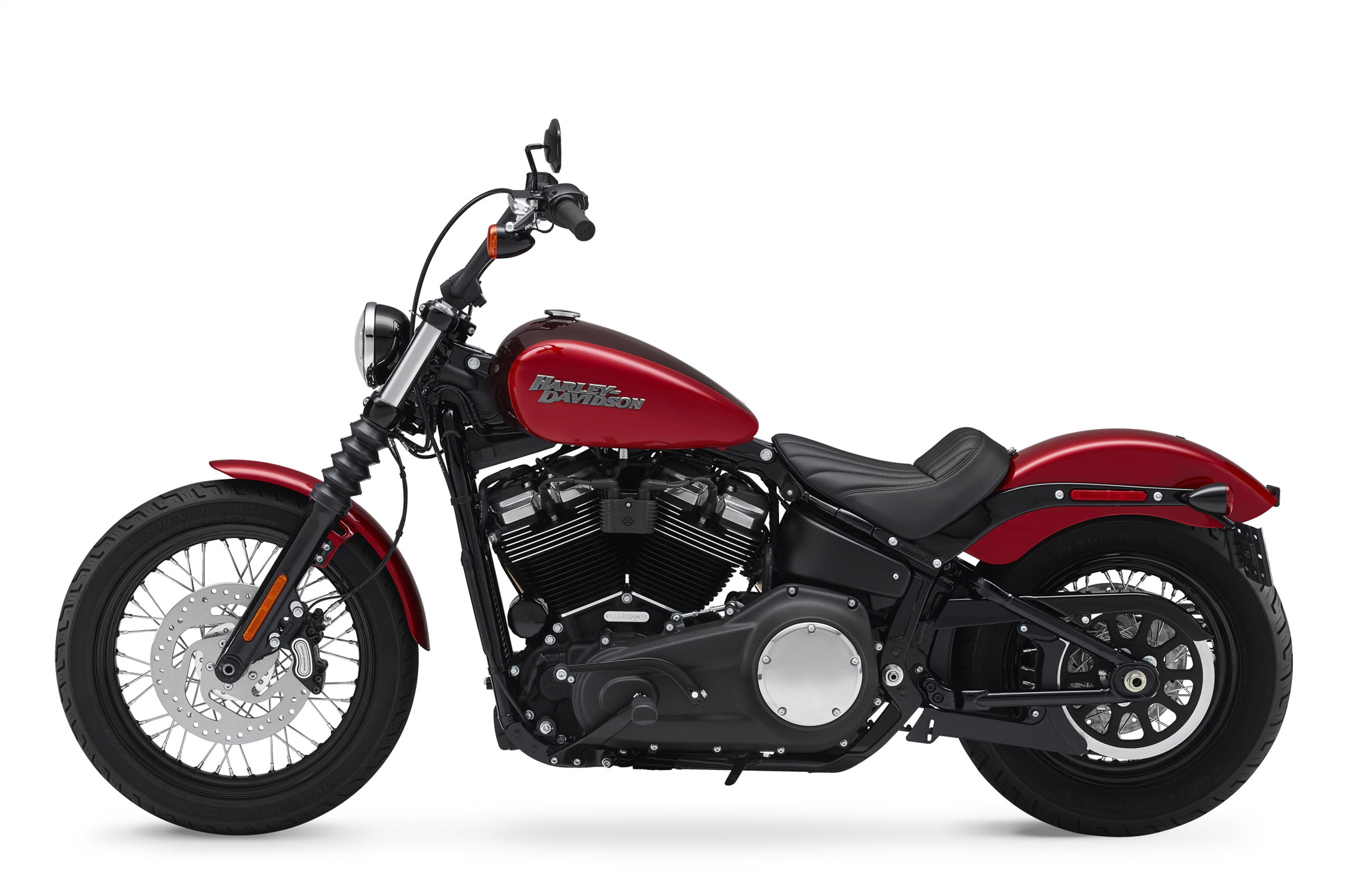 quelle serait votre HD " parfaite " neuve ????? - Page 2 2018-Harley-Davidson-Street-Bob2