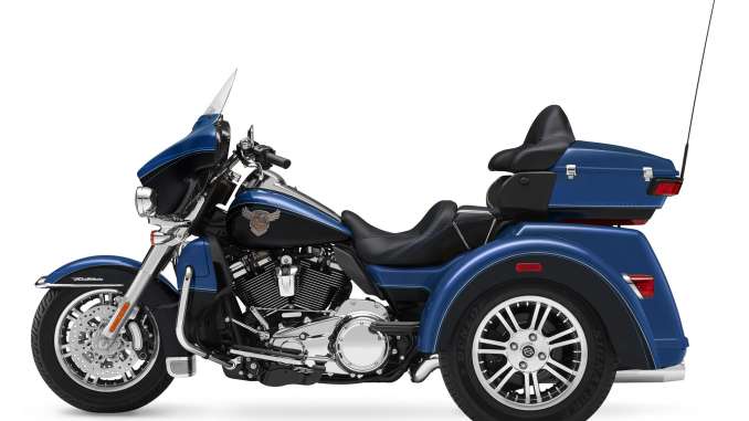 2018-Harley-Davidson-Tri-Glide-Ultra-115th-Anniversary1 2018 Harley-Davidson Tri Glide Ultra 115th Anniversary