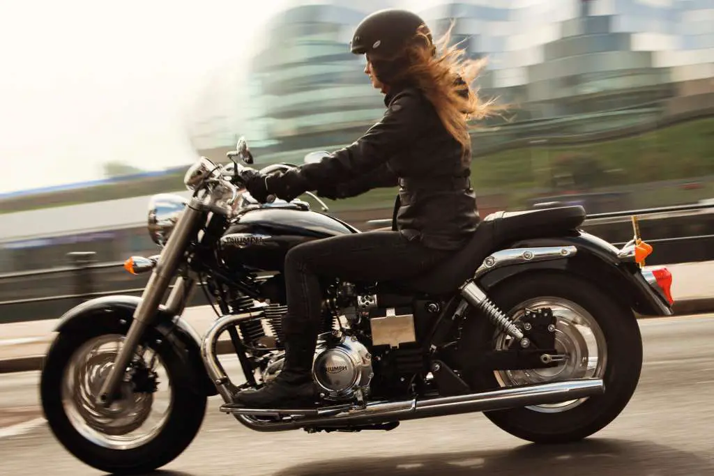triumph america cruiser