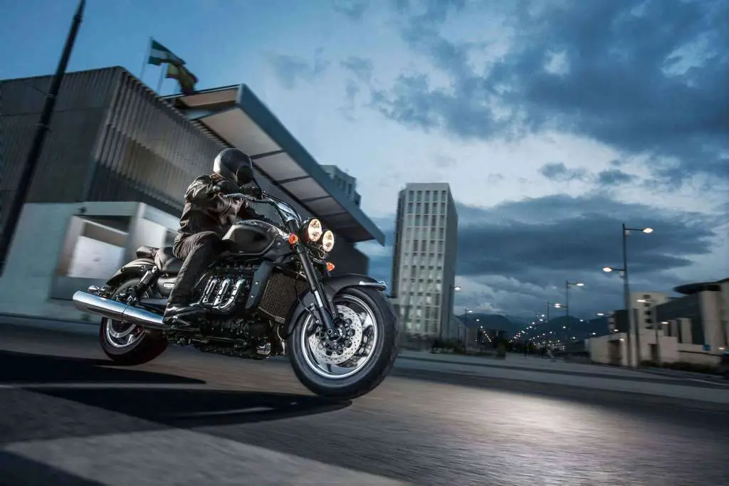 2019 triumph rocket iii roadster
