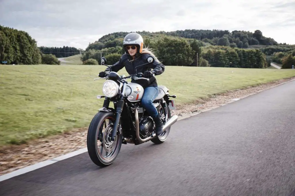 triumph street twin helmet lock