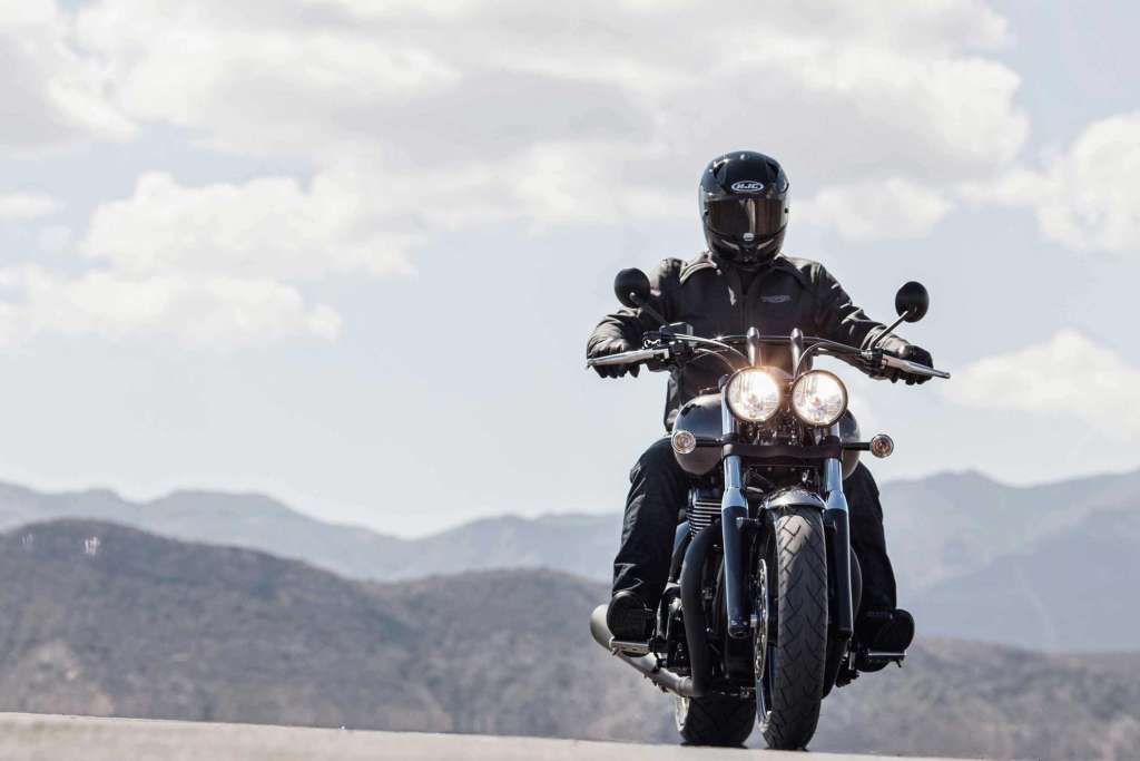 2018 Triumph Thunderbird Nightstorm Review Total Motorcycle