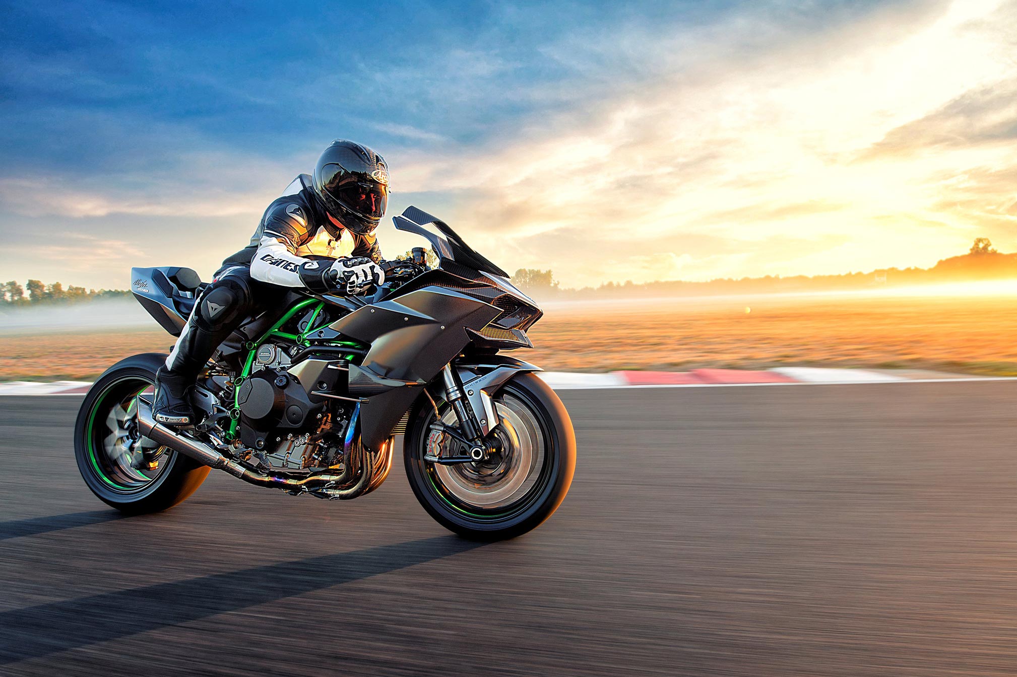 2018 Kawasaki Ninja H2R Review • Total Motorcycle