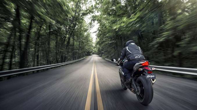 2018-Kawasaki-Ninja-ZX-10R-ABS1 2018 Kawasaki Ninja ZX-10R ABS