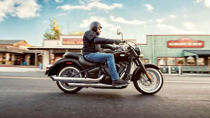 2018-Kawasaki-Vulcan-900-Classic1 2018 Kawasaki Vulcan 900 Classic