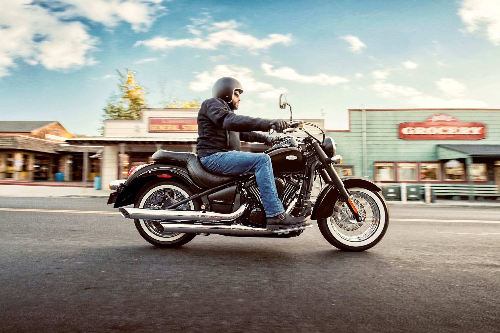 Kawasaki Vulcan 900 Classic • Total