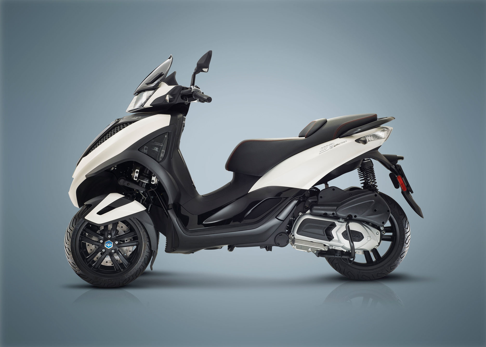 ... 2018 Piaggio MP3 300 Yourban Sport LT