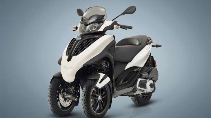 2018-Piaggio-MP3-300-Yourban-Sport-LT3 2018 Piaggio MP3 300 Yourban Sport LT