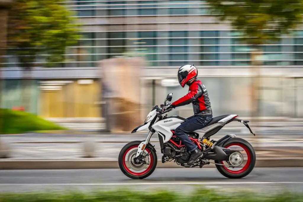 2018 ducati hypermotard