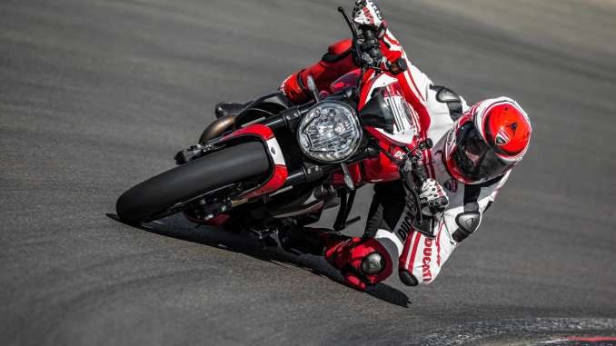 2018-Ducati-Monster-1200R1 2018 Ducati Monster 1200R