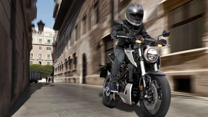 2018-Honda-CB125R1 2018 Honda CB125R