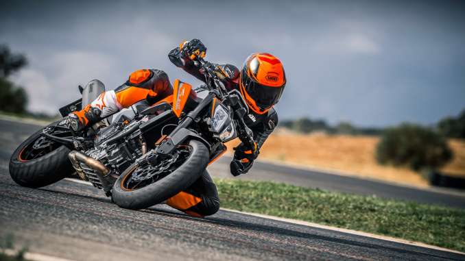 2018-KTM-790-Duke1 2018 KTM 790 Duke