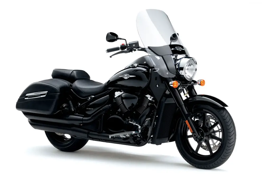 C44-6 Gloss Black Engine Guard Crash Bar For Suzuki Boulevard C90 & C90T (2013-2019) – With Footrests & Hardware