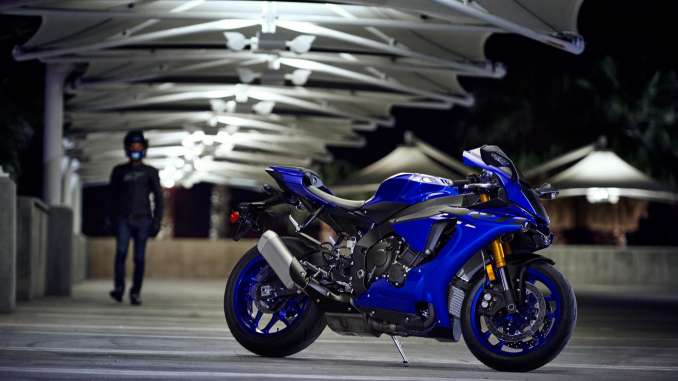 2018-Yamaha-YZF-R1a 2018 Yamaha YZF-R1