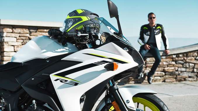2018-Yamaha-YZF-R3a 2018 Yamaha YZF-R3
