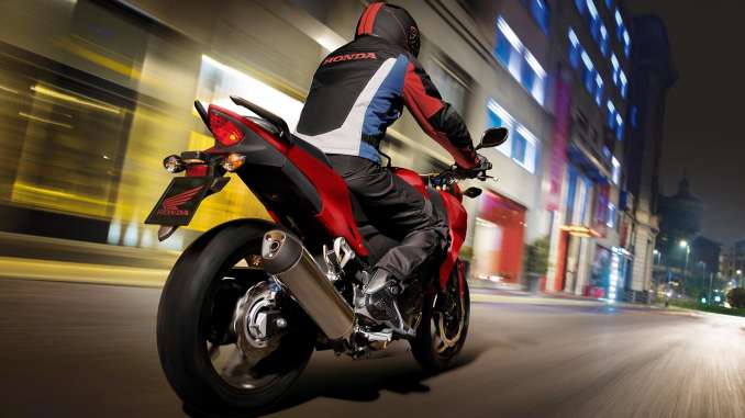 2018-Honda-CB500F4 2018 Honda CB500F ABS