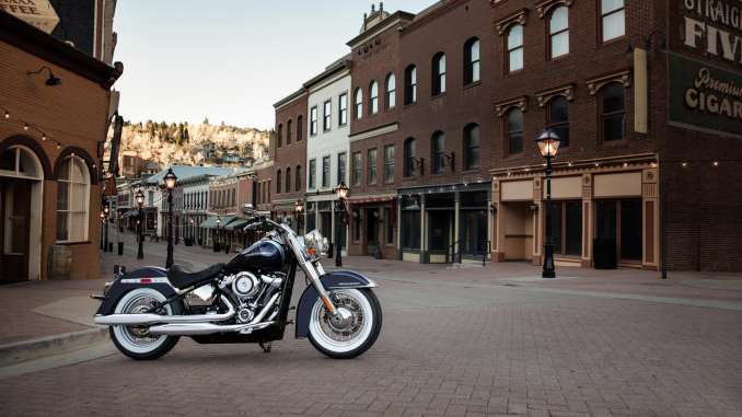 Model Year 2019 GAP Photography 2019 Harley-Davidson Deluxe