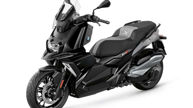 2019-BMW-C400X3 2019 BMW C400X