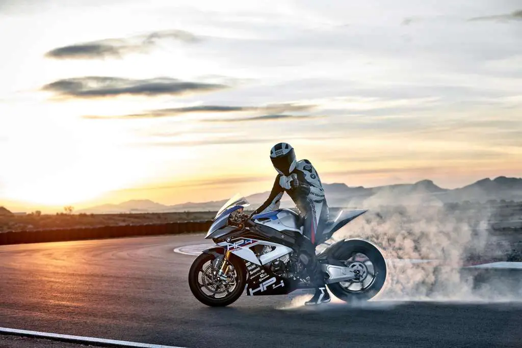 2019 BMW HP4 Race