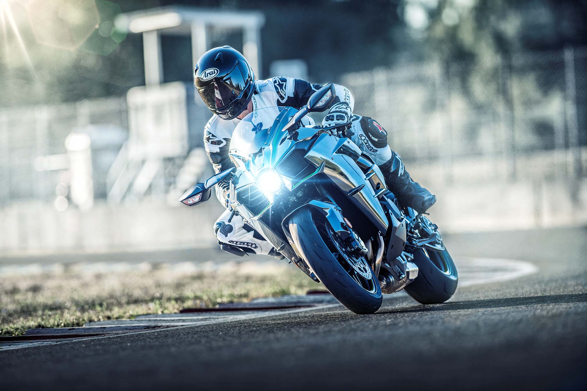2019 Kawasaki Ninja H2 Guide • Total Motorcycle