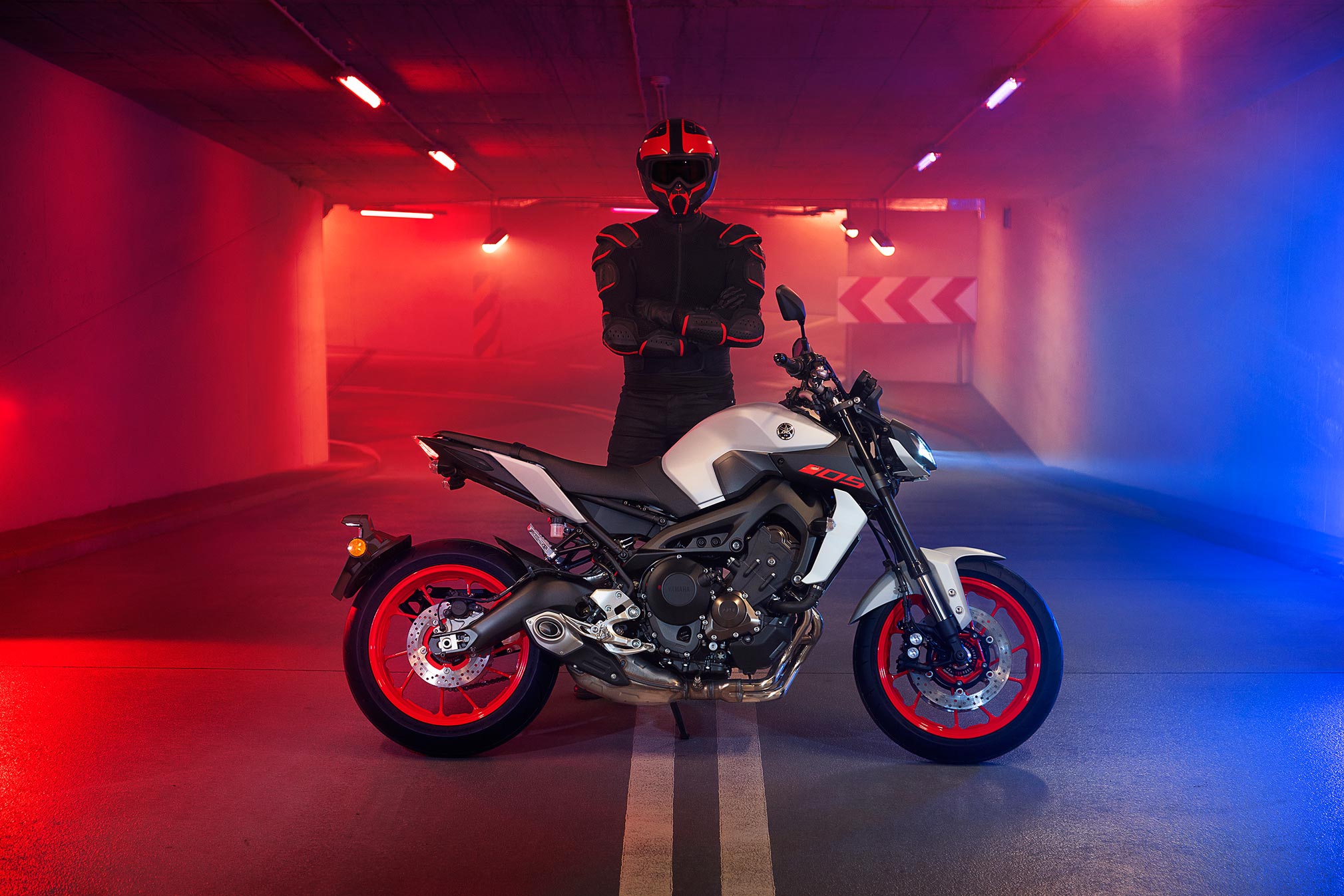 2019 Yamaha MT-09 Guide • Total Motorcycle
