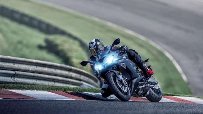 2019-Kawasaki-Ninja-ZX-6R1 2019 Kawasaki Ninja ZX-6R
