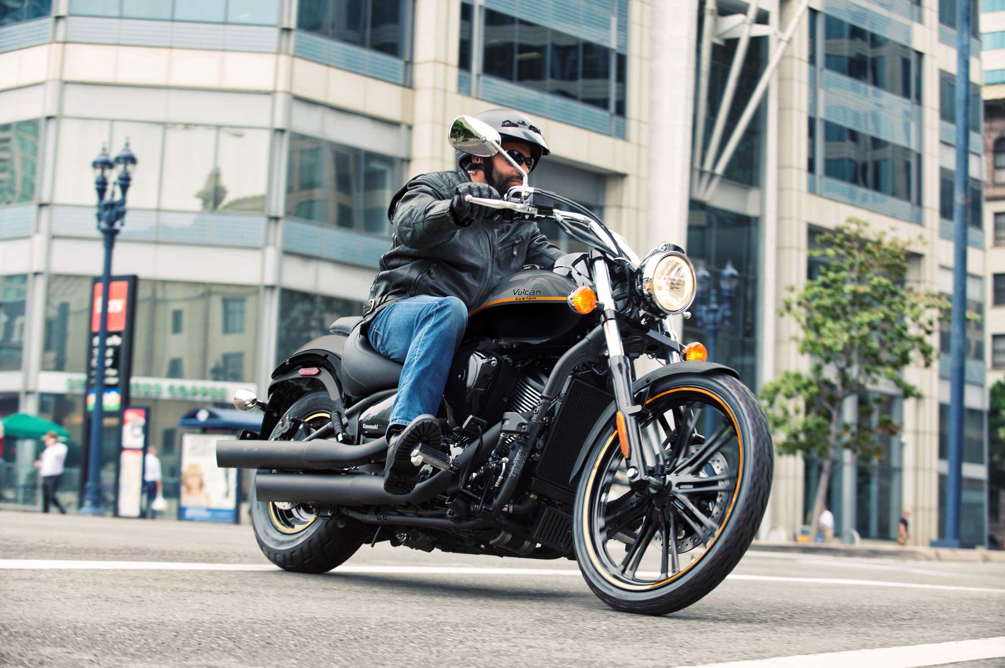 2019 Vulcan 900 Guide • Total