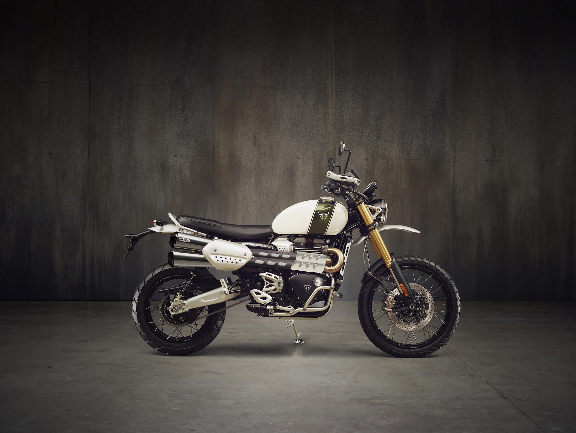 triumph scrambler baja